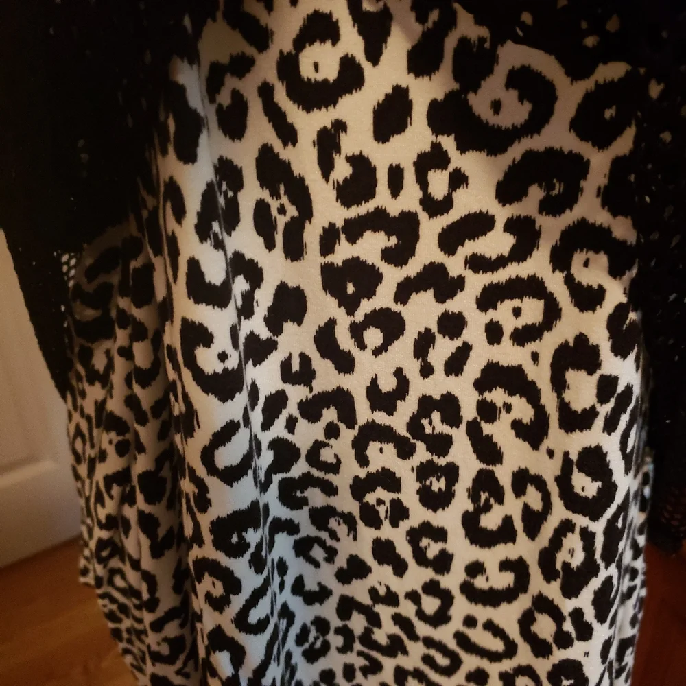 Tank Top - Picture 3 of 5